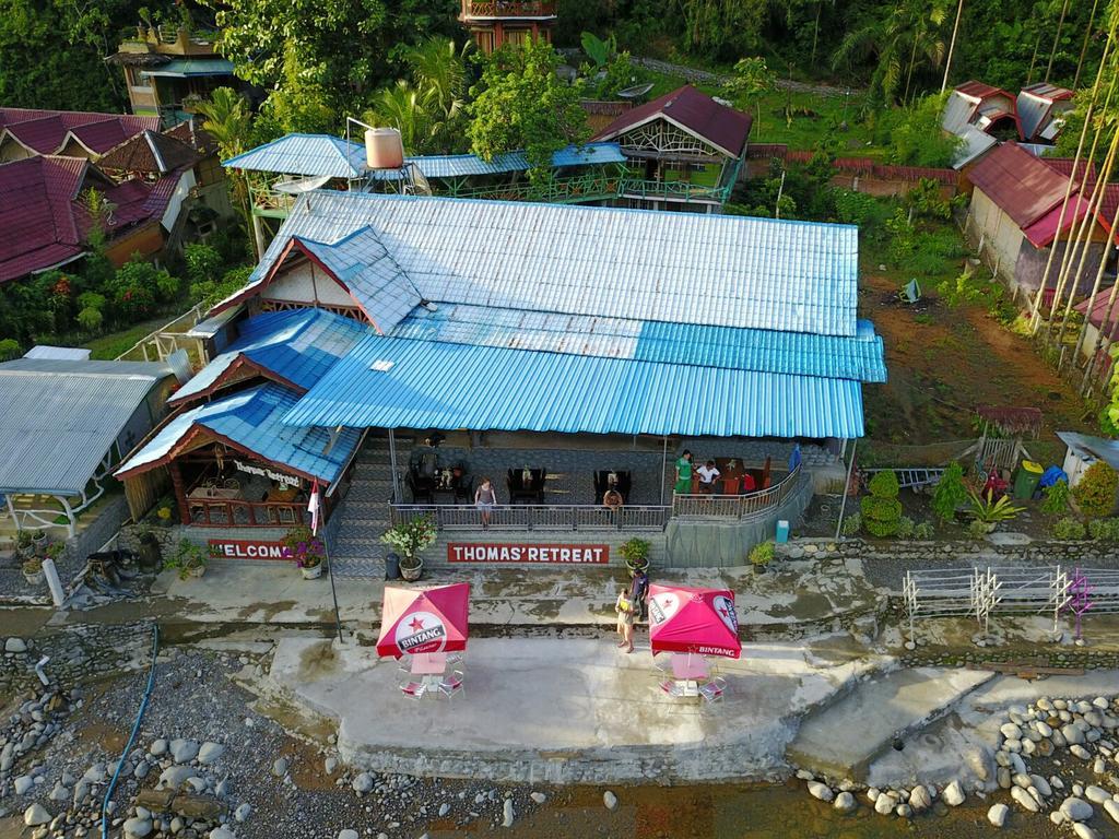 Thomas' Retreat Bukit Lawang Hotel Exterior photo